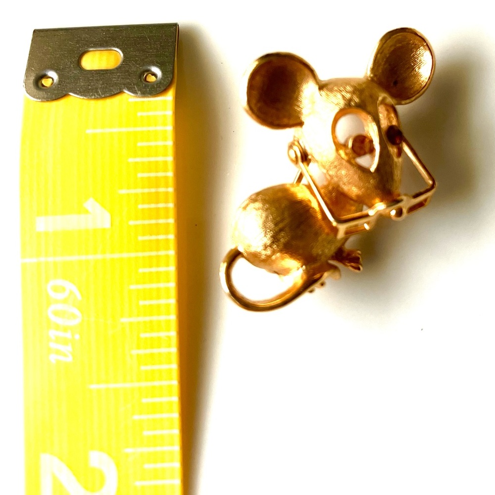 Cute Gold Mouse Pin - Picture 2 of 5